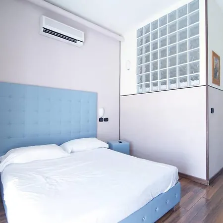 فندق Residenza Sveva باري